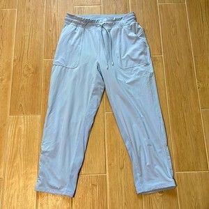 Lululemon Women’s Hi-Rise Jogger Pants